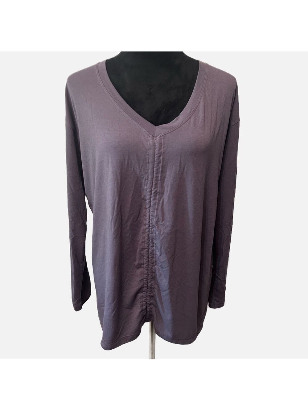 Athleta Women Top Ruched V Neck Purple Large Outdoor Hiking Viscose Blend